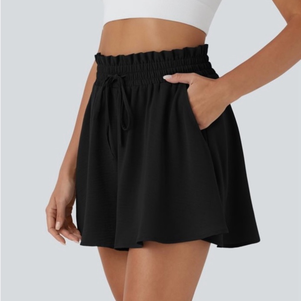 HALARA Women's High Waist Black Shorts